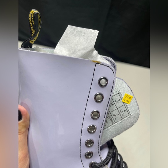 NWT New Marc Jacobs x Dr. Martens Redux Grunge Collection Leather Boot In Lilac - Picture 5 of 12